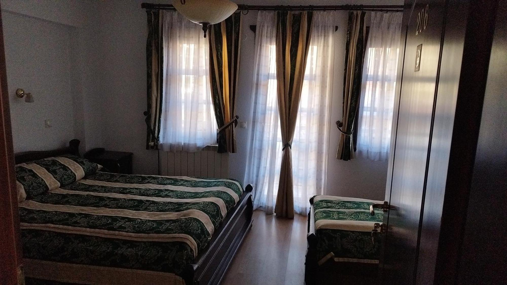 Hotel Bolyarka Melnik  Pokoj fotografie